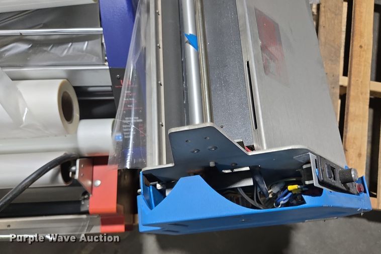image for item EE8522 (5) laminating machines 