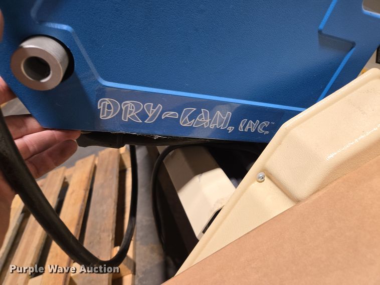 image for item EE8522 (5) laminating machines 