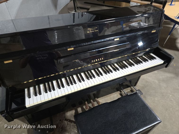 image for item EE8525 (2) pianos 