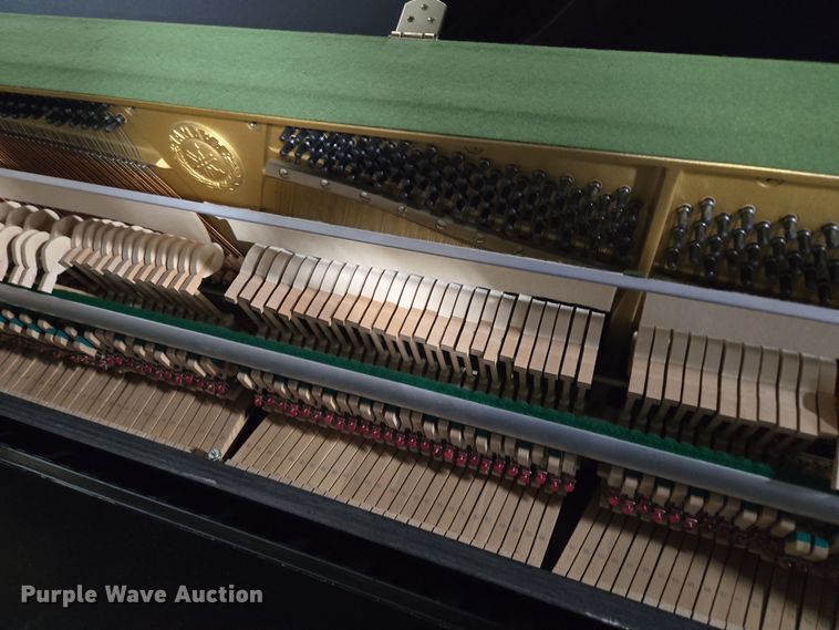 image for item EE8525 (2) pianos 