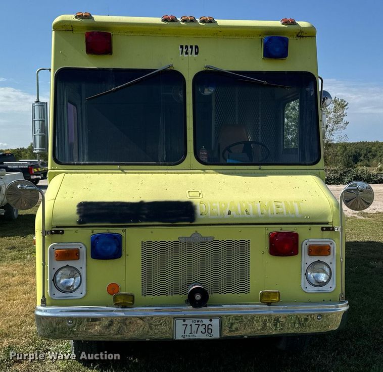 image for item EG6671 1980 Chevrolet rescue vehicle