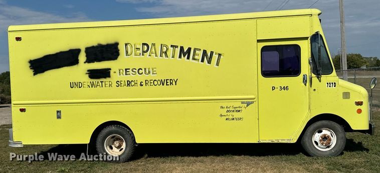 image for item EG6671 1980 Chevrolet rescue vehicle