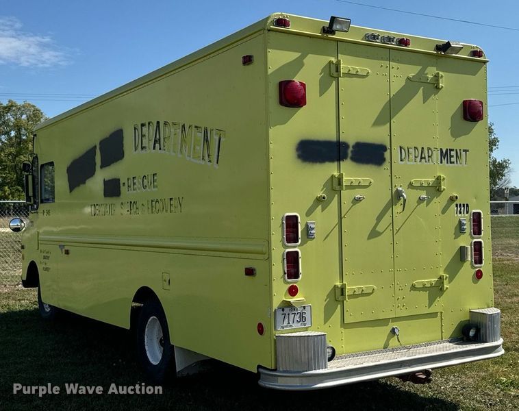 image for item EG6671 1980 Chevrolet rescue vehicle