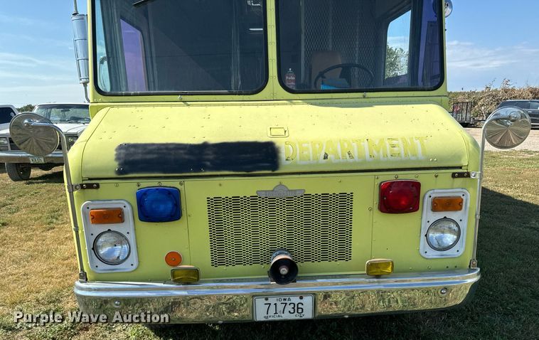 image for item EG6671 1980 Chevrolet rescue vehicle