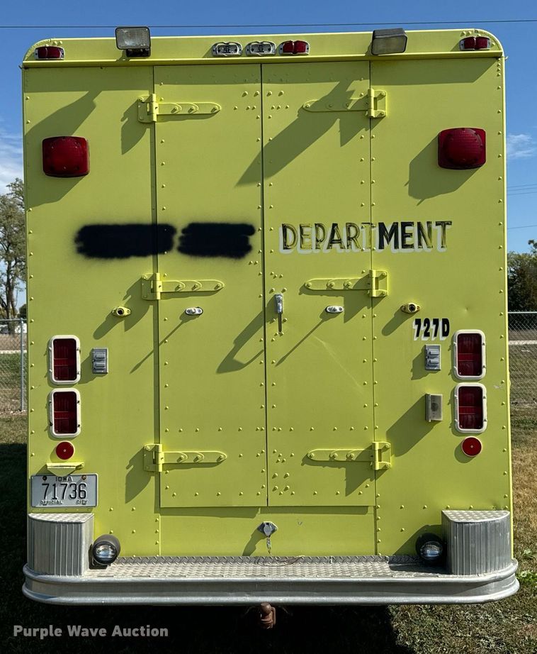 image for item EG6671 1980 Chevrolet rescue vehicle