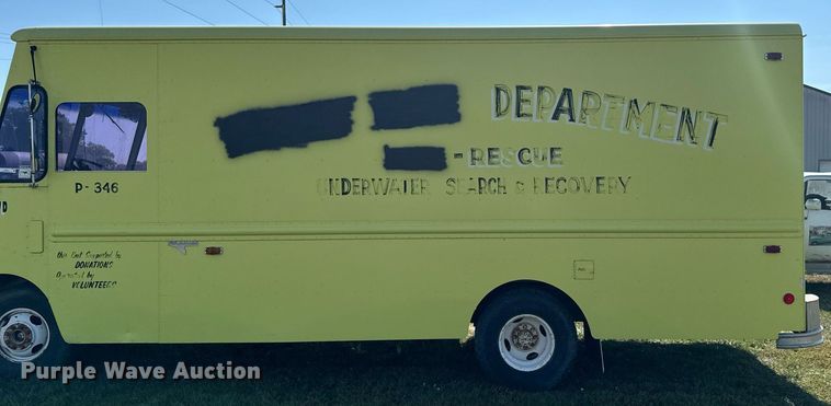 image for item EG6671 1980 Chevrolet rescue vehicle