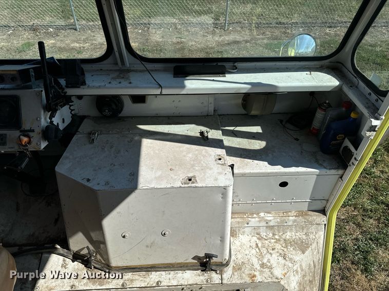 image for item EG6671 1980 Chevrolet rescue vehicle