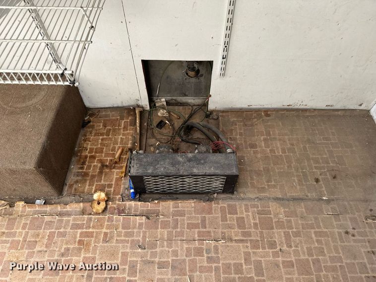 image for item EG6671 1980 Chevrolet rescue vehicle