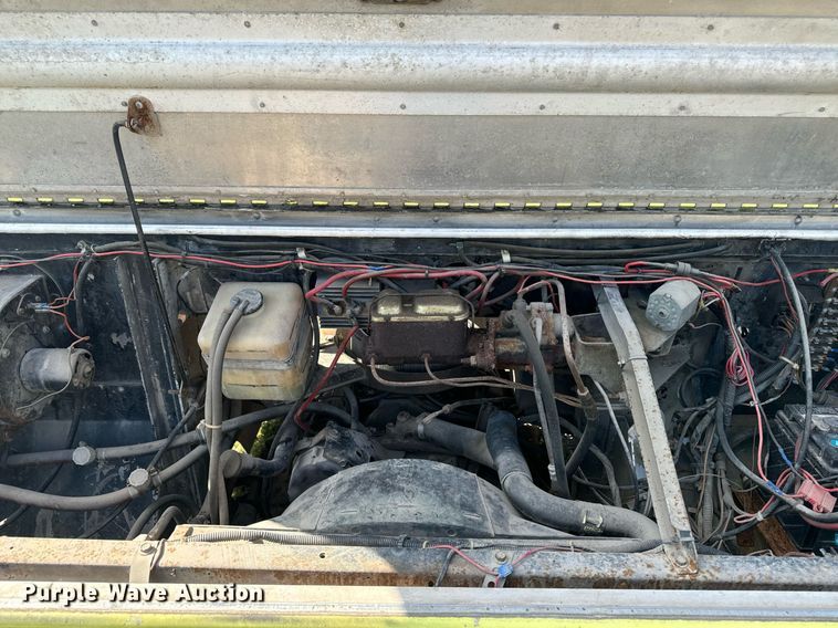 image for item EG6671 1980 Chevrolet rescue vehicle