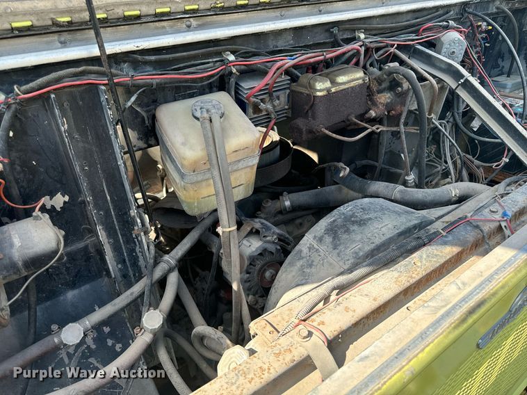 image for item EG6671 1980 Chevrolet rescue vehicle