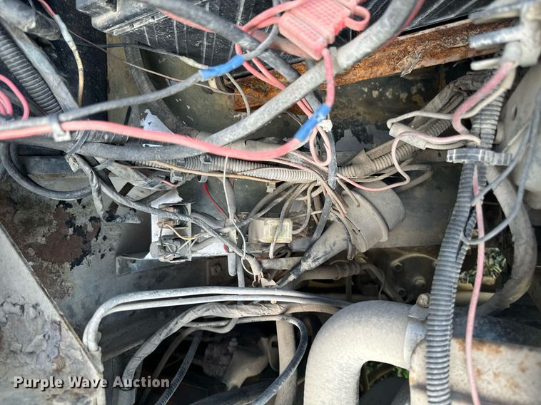 image for item EG6671 1980 Chevrolet rescue vehicle