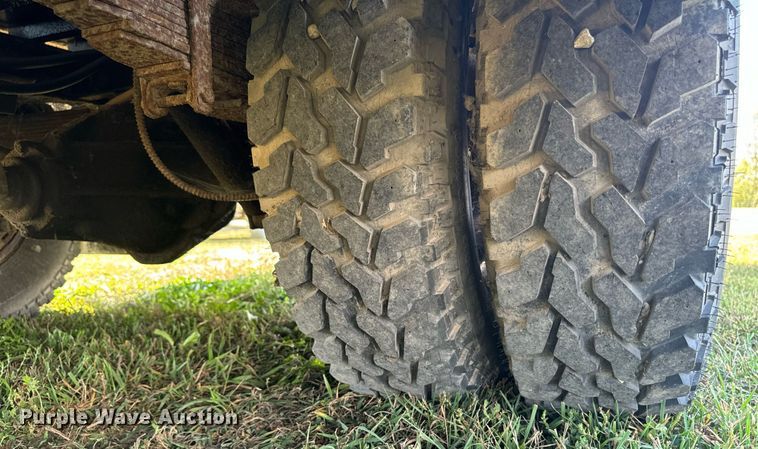 image for item EG6671 1980 Chevrolet rescue vehicle