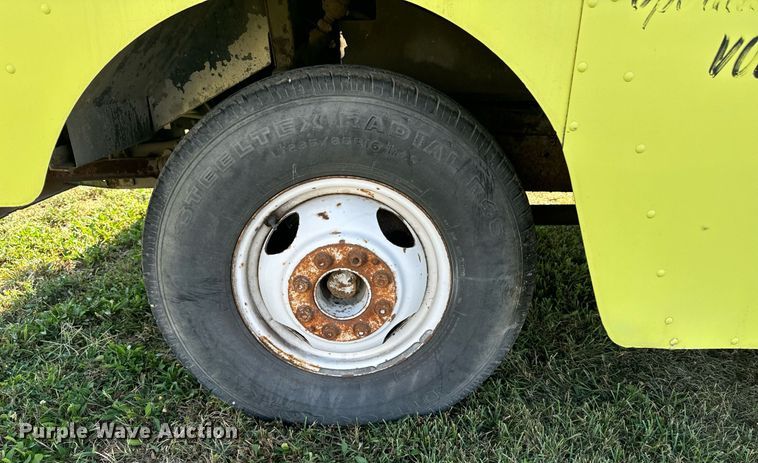 image for item EG6671 1980 Chevrolet rescue vehicle