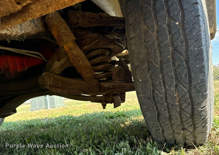 image for item EG6671 1980 Chevrolet rescue vehicle