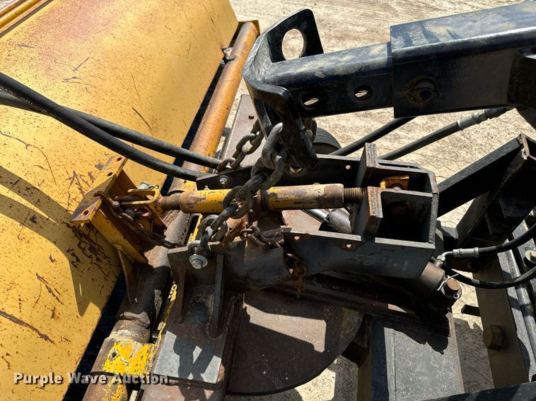 image for item EG6681 Broom