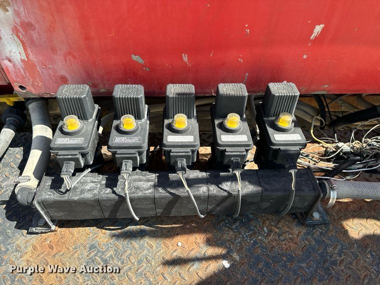 image for item EG6682 1986 Ford 8000 flatbed truck