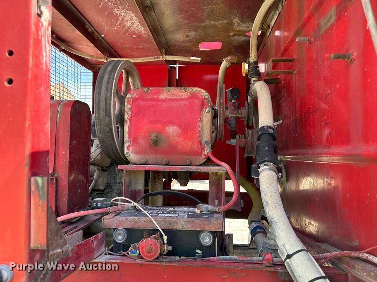 image for item EG6682 1986 Ford 8000 flatbed truck