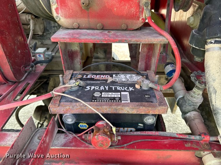 image for item EG6682 1986 Ford 8000 flatbed truck