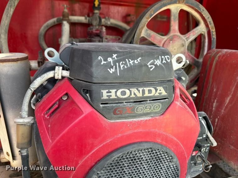 image for item EG6682 1986 Ford 8000 flatbed truck