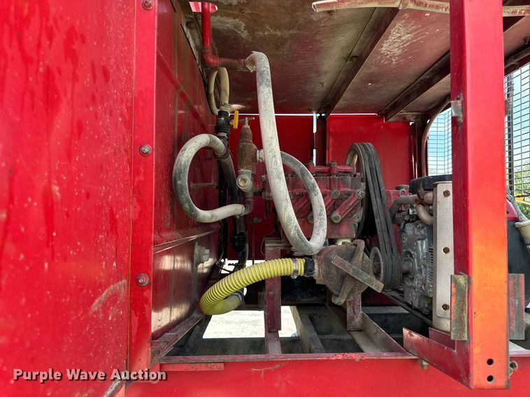 image for item EG6682 1986 Ford 8000 flatbed truck