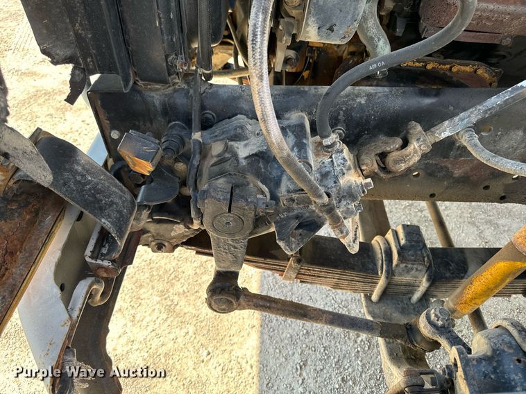 image for item EG6682 1986 Ford 8000 flatbed truck