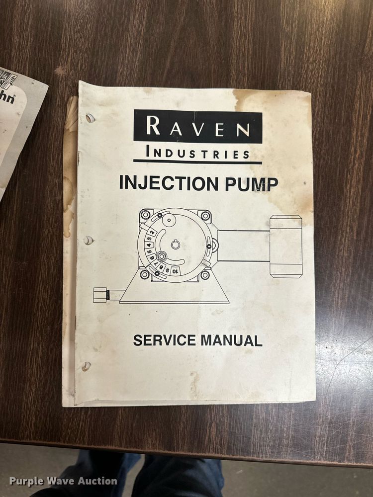 image for item EG6682 1986 Ford 8000 flatbed truck