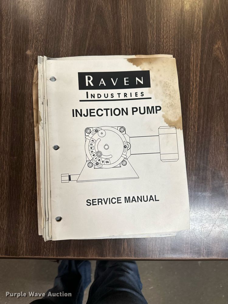 image for item EG6682 1986 Ford 8000 flatbed truck