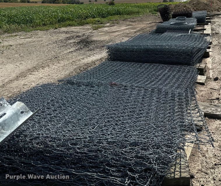 image for item EG6683 Fencing