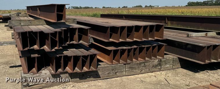 image for item EG6685 Approximately 37 steel beams