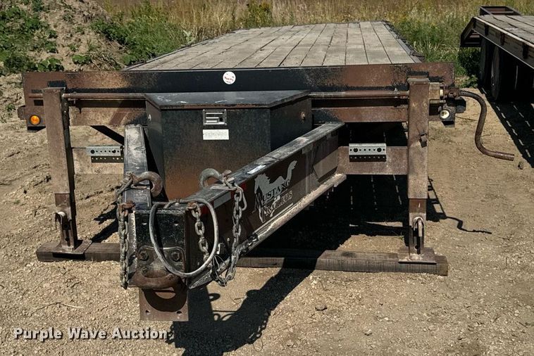 image for item EG6688 2004 Mustang Trailers BD15K30 tilt deck equipment trailer