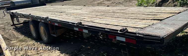image for item EG6688 2004 Mustang Trailers BD15K30 tilt deck equipment trailer