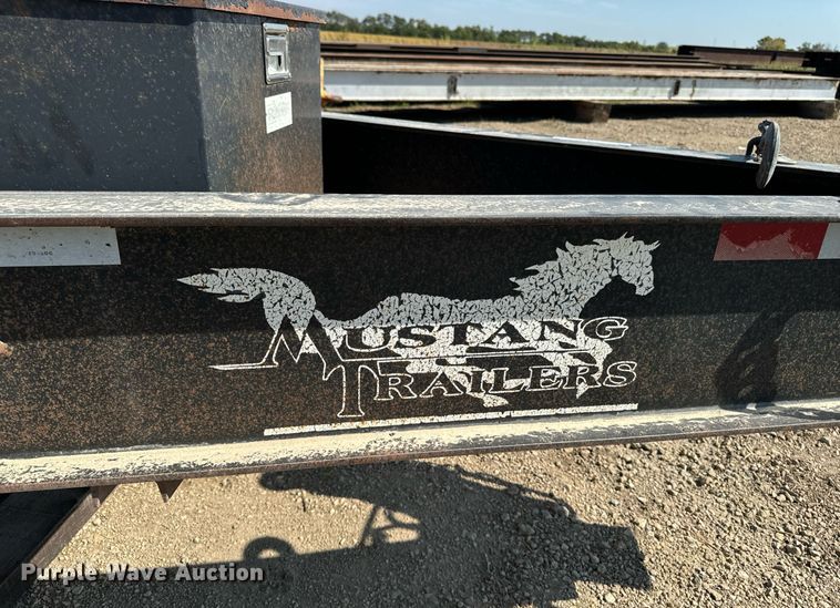 image for item EG6688 2004 Mustang Trailers BD15K30 tilt deck equipment trailer