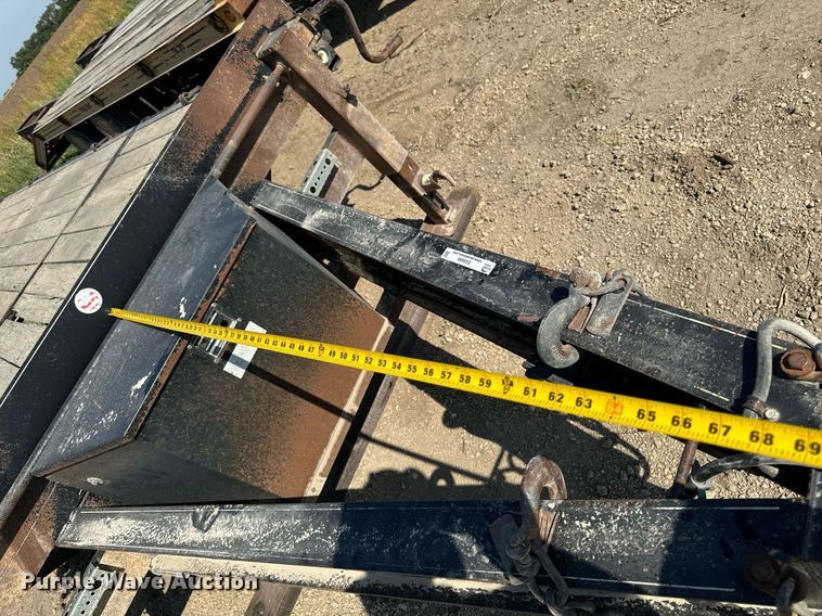 image for item EG6688 2004 Mustang Trailers BD15K30 tilt deck equipment trailer