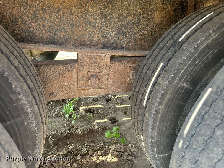 image for item EG6688 2004 Mustang Trailers BD15K30 tilt deck equipment trailer