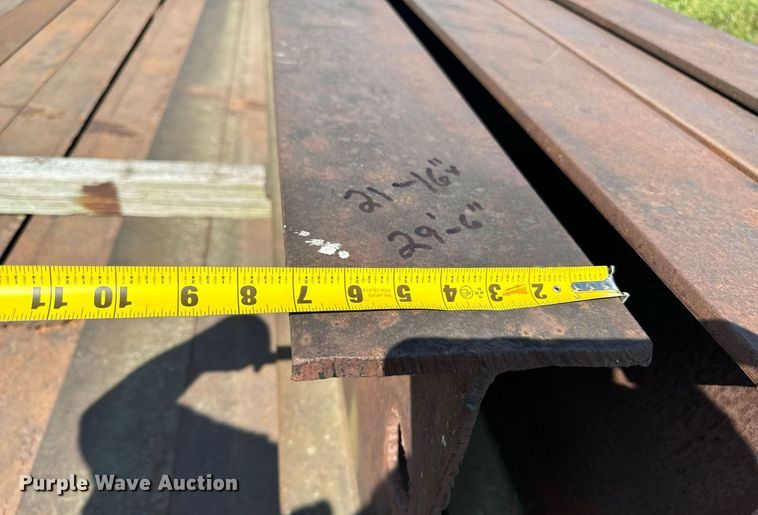 image for item EG6689 Approximately 21 steel beams