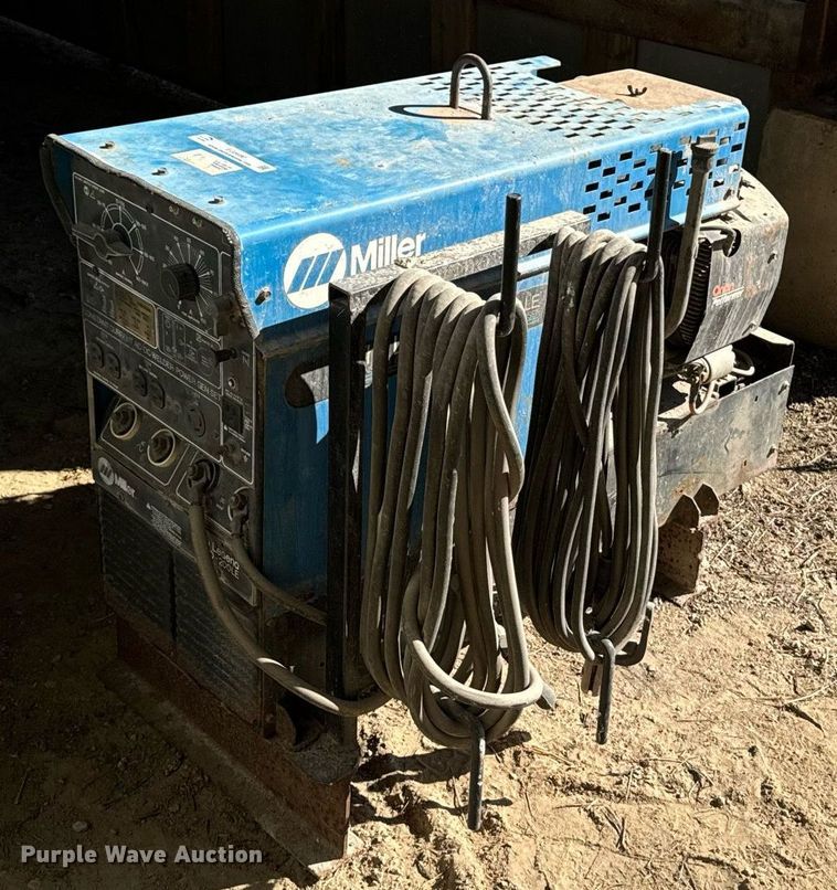 image for item EG6690 Miller Legend AEAD 200LE welder