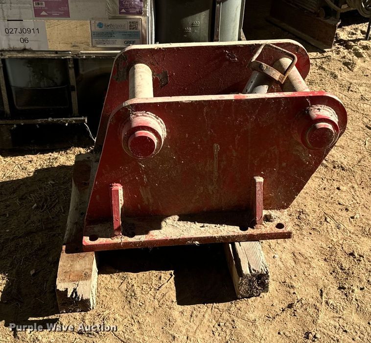 image for item EG6691 Excavator breaker plate