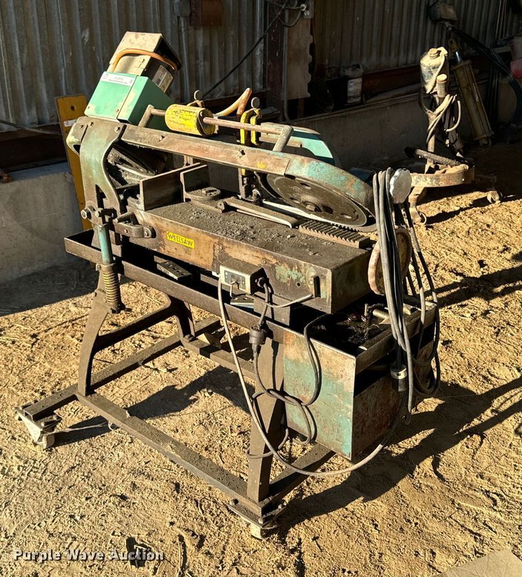 image for item EG6692 Wells 600 band saw