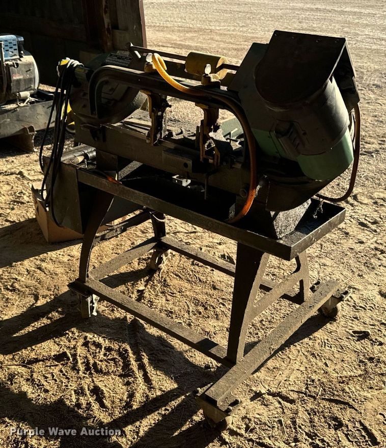 image for item EG6692 Wells 600 band saw