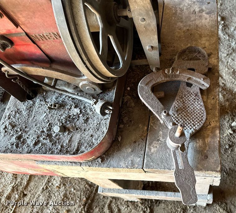 image for item EG6695 Sunnen LB  grinder