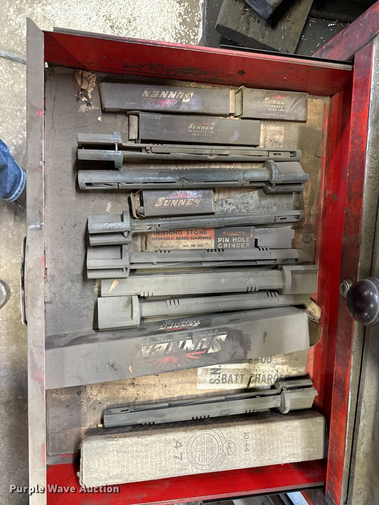 image for item EG6695 Sunnen LB  grinder