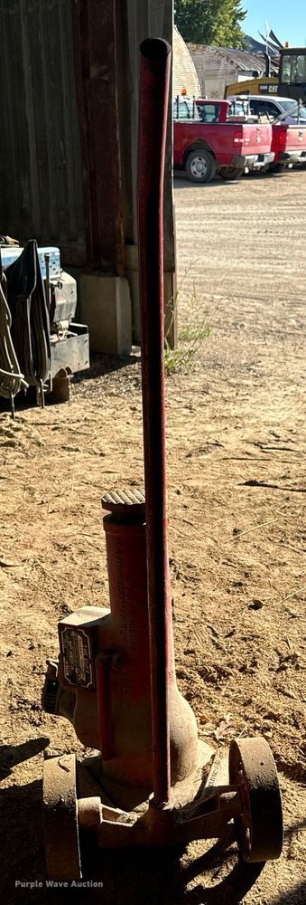 image for item EG6696 Duff 2650 jack 