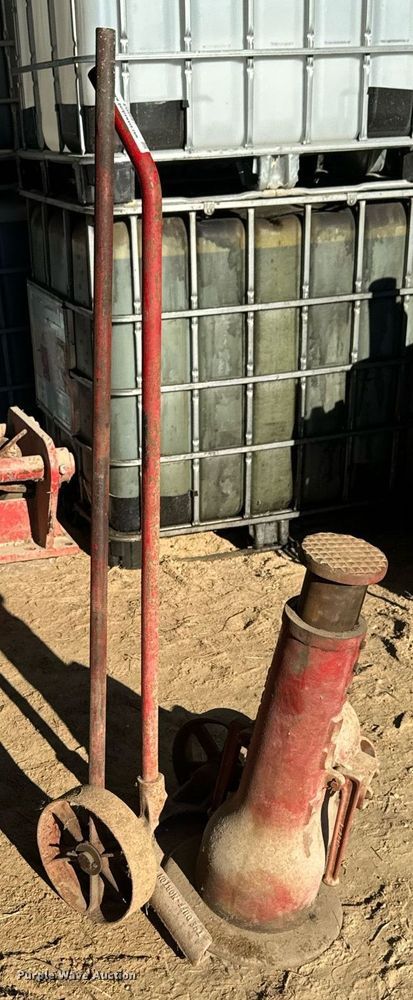 image for item EG6697 Duff 2650 jack