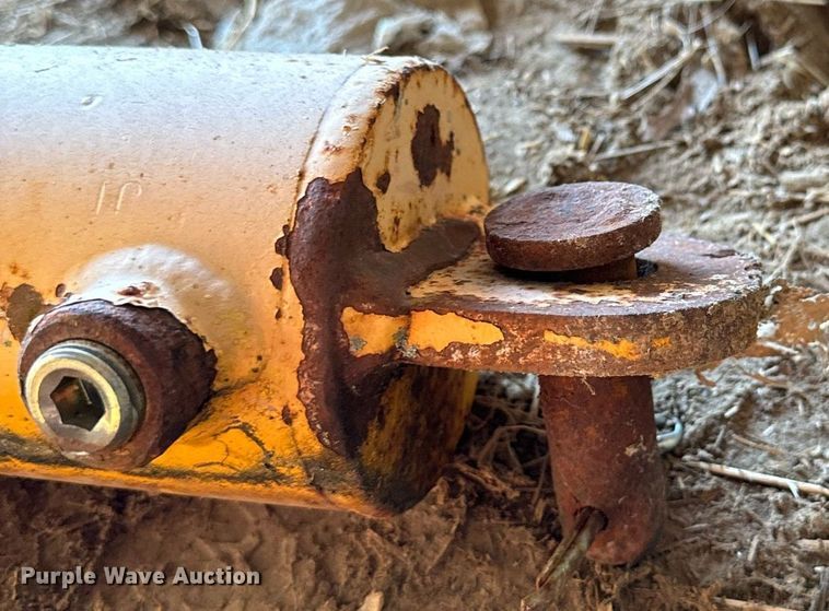 image for item EG6699 Hydraulic cylinder 