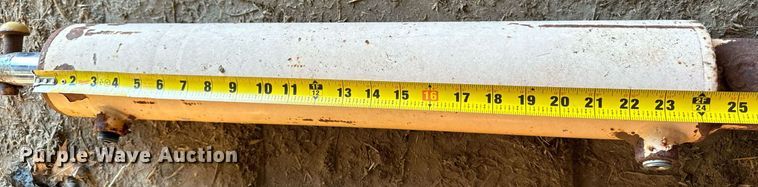 image for item EG6699 Hydraulic cylinder 