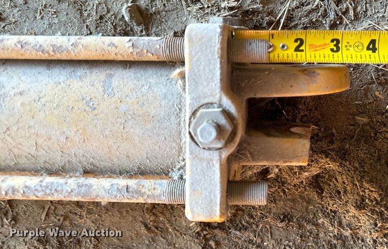 image for item EG6700 Hydraulic cylinder