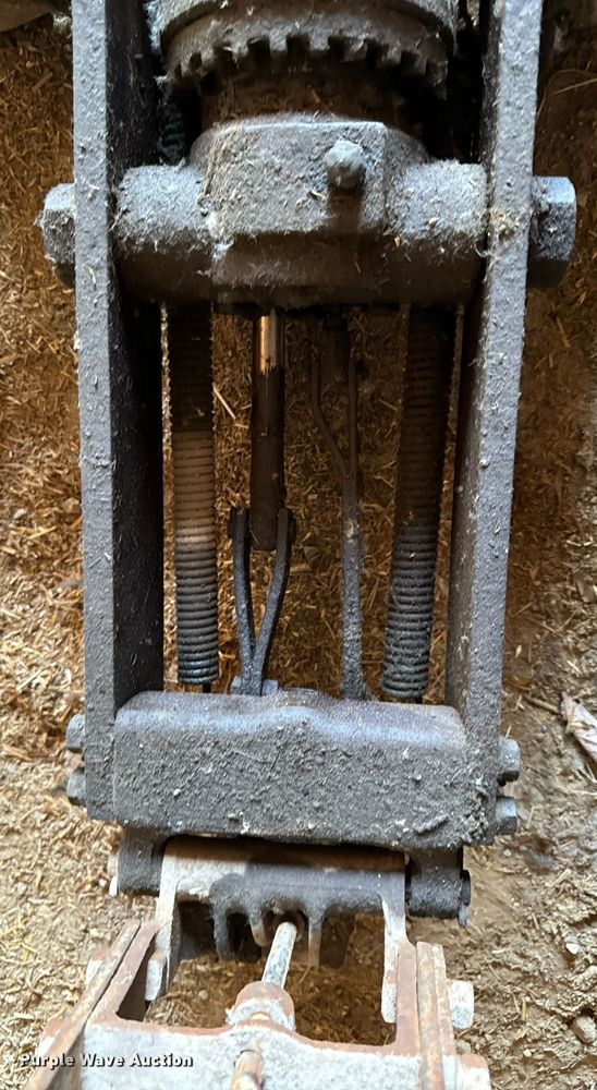 image for item EG6703 Walker Roll-A-Car  floor jack