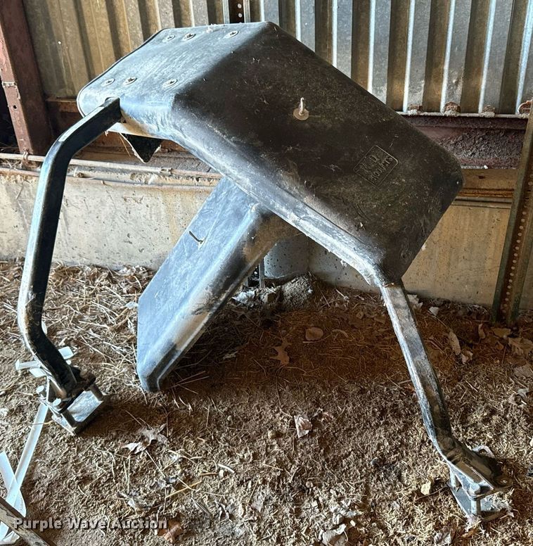 image for item EG6704 Fenders