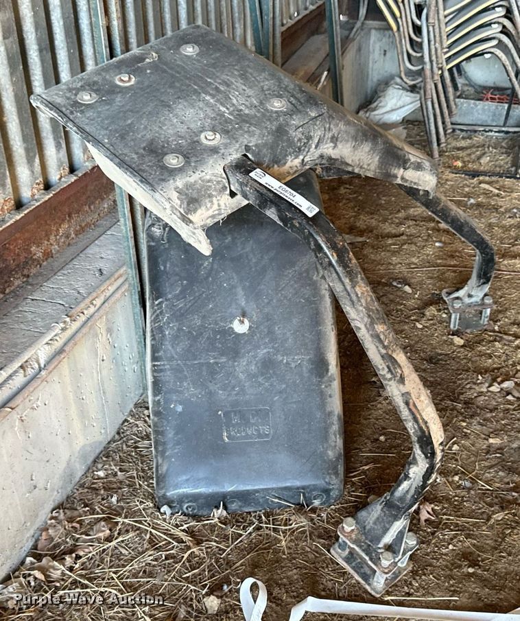 image for item EG6704 Fenders