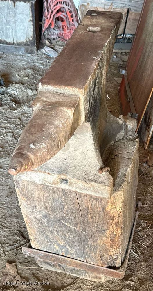 image for item EG6707 Anvil